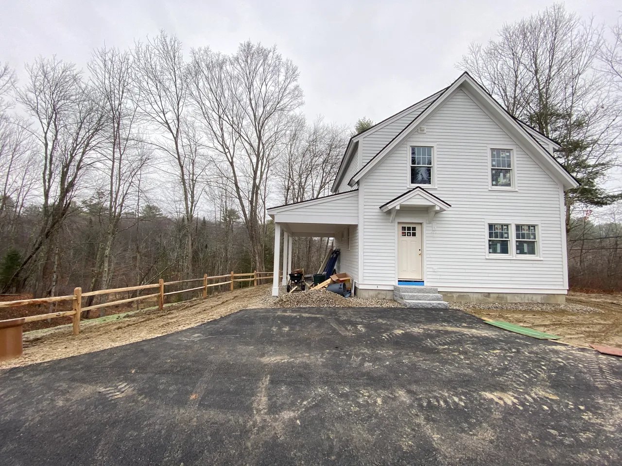 Home for Sale – 527 Elmwood Road, Pownal – $425,000