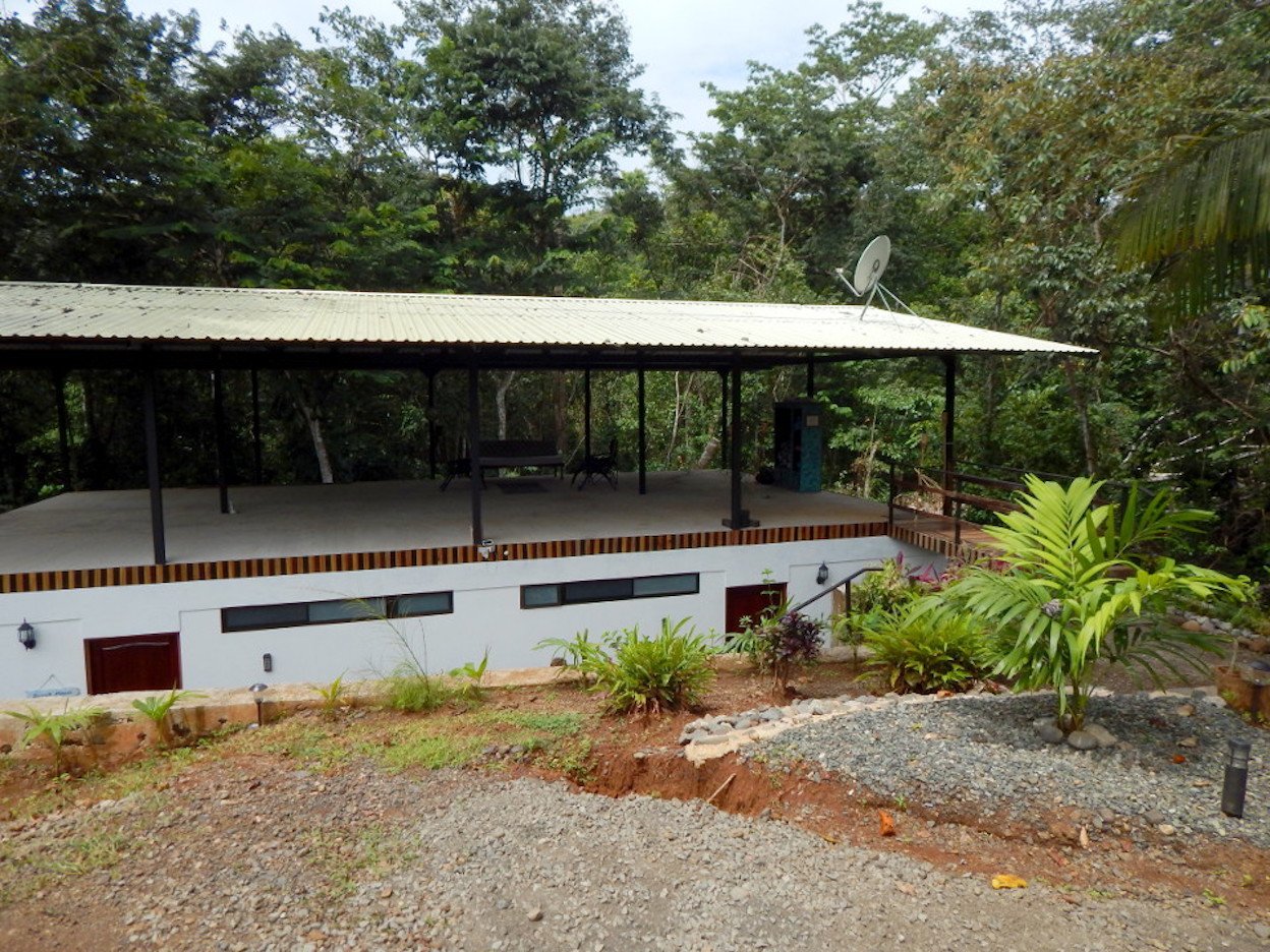 Rainforest Yoga Studio Apartments, Jaco, Puntarenas