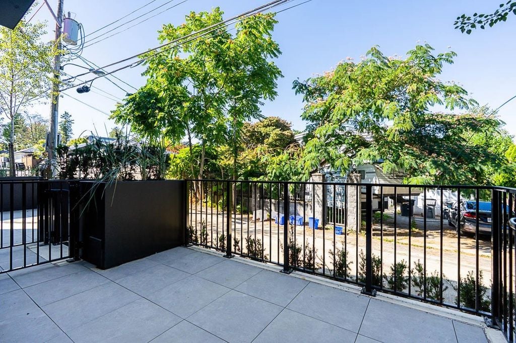 551 W 28th Avenue 107, Vancouver