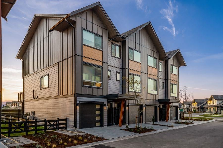 14-4408 Cormorant Wy