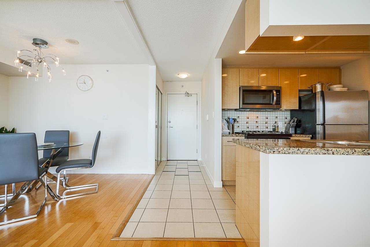 3001-1408 Strathmore Mews