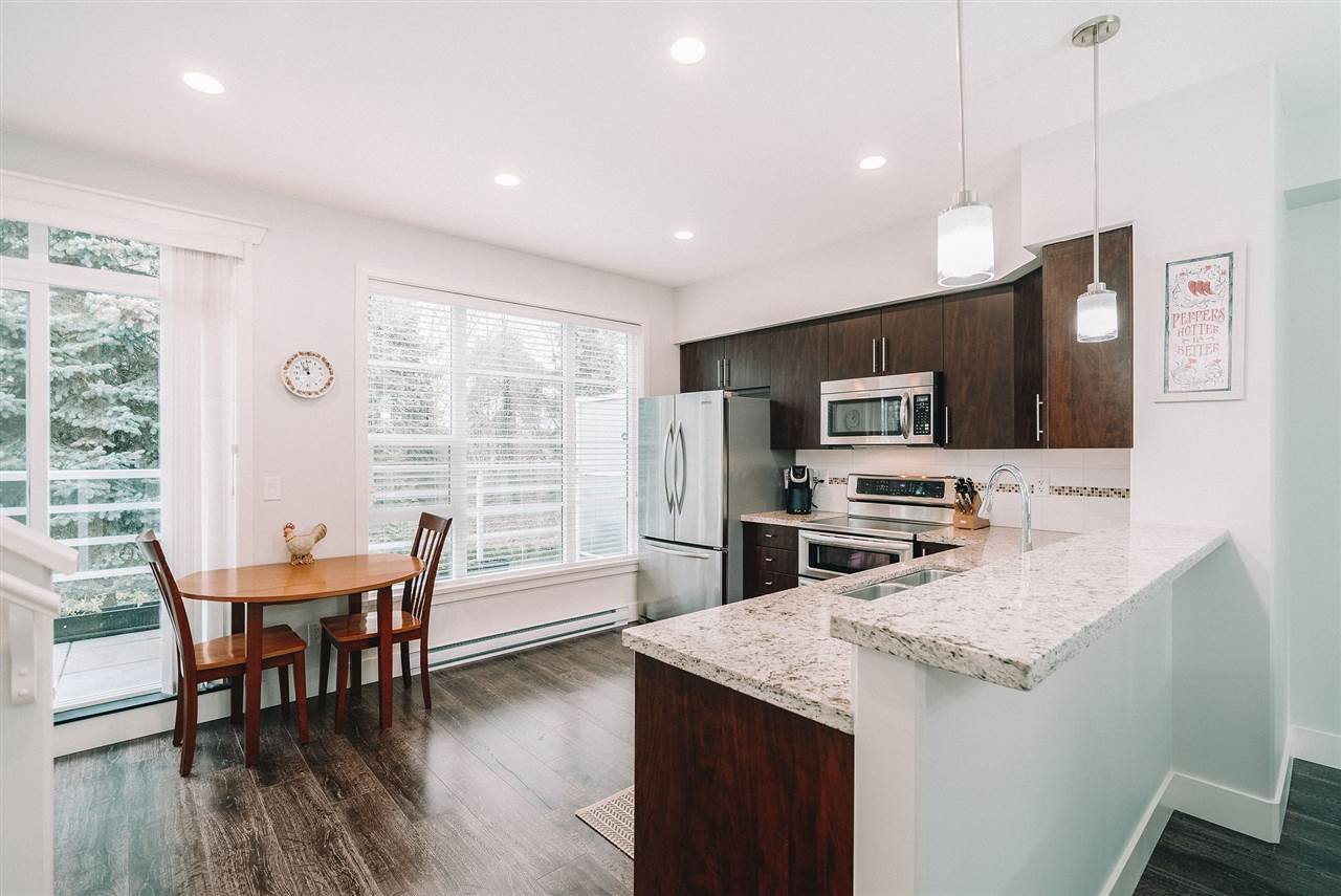 46-15405 31 Ave