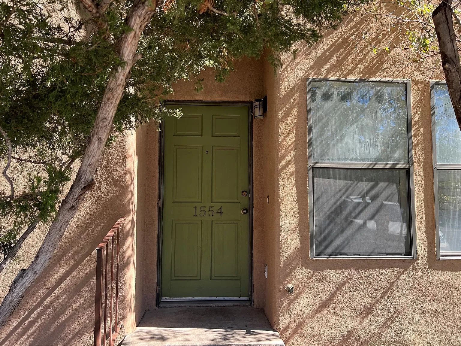 1554 Avenida De Las Americas