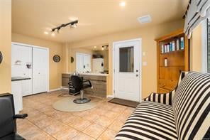 720 Skyview Pl
