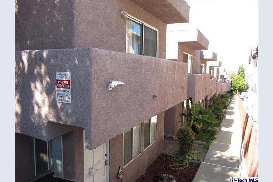 10249 Tujunga Canyon Blvd, #11