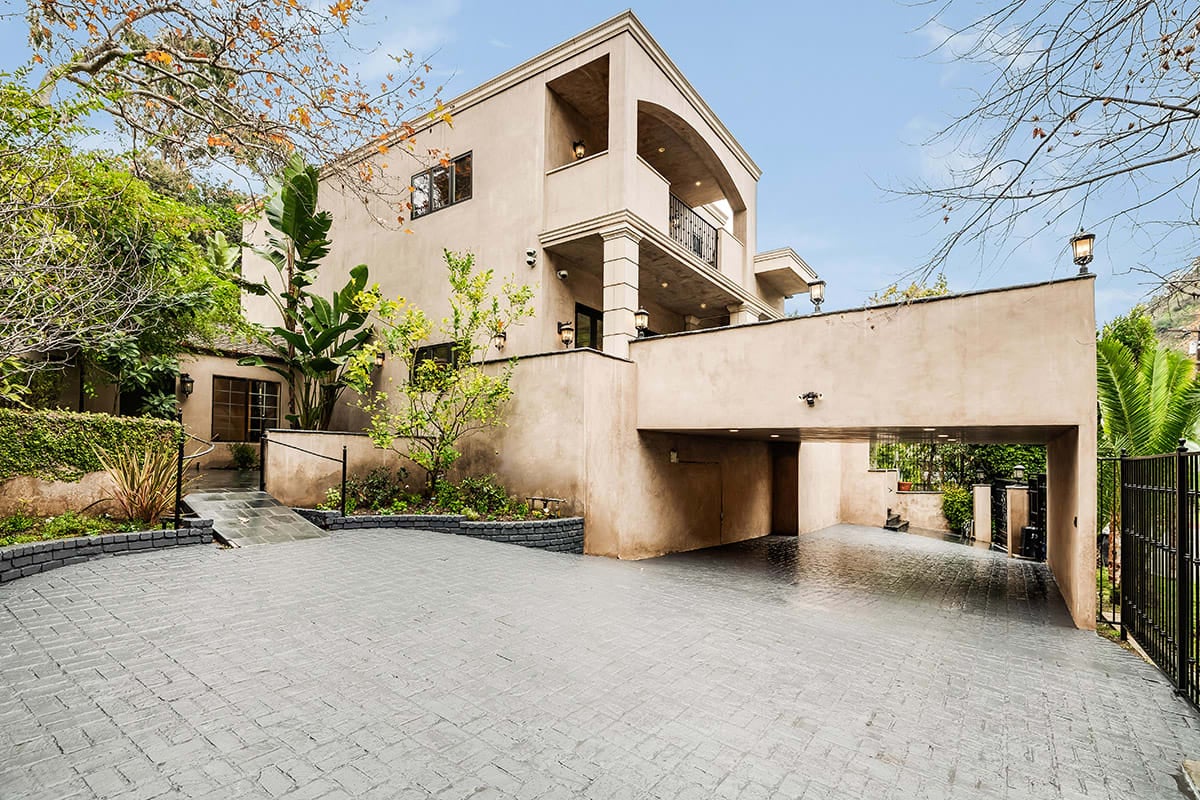 1600 Benedict Canyon Dr