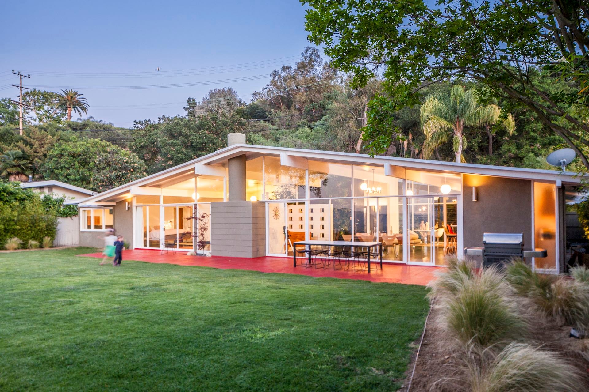 15171 Mulholland Dr