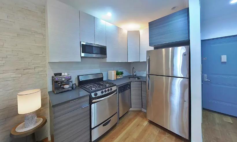 45 Carmine Street, Apt 4-D