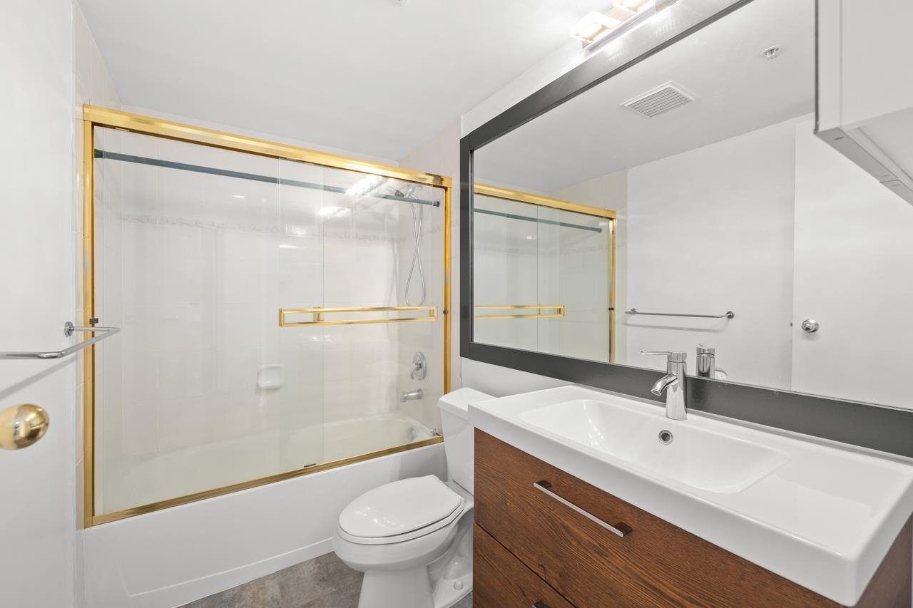 405-1633 W 8th Ave