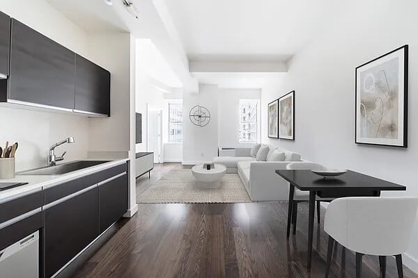 116 John Street, Apt 1611