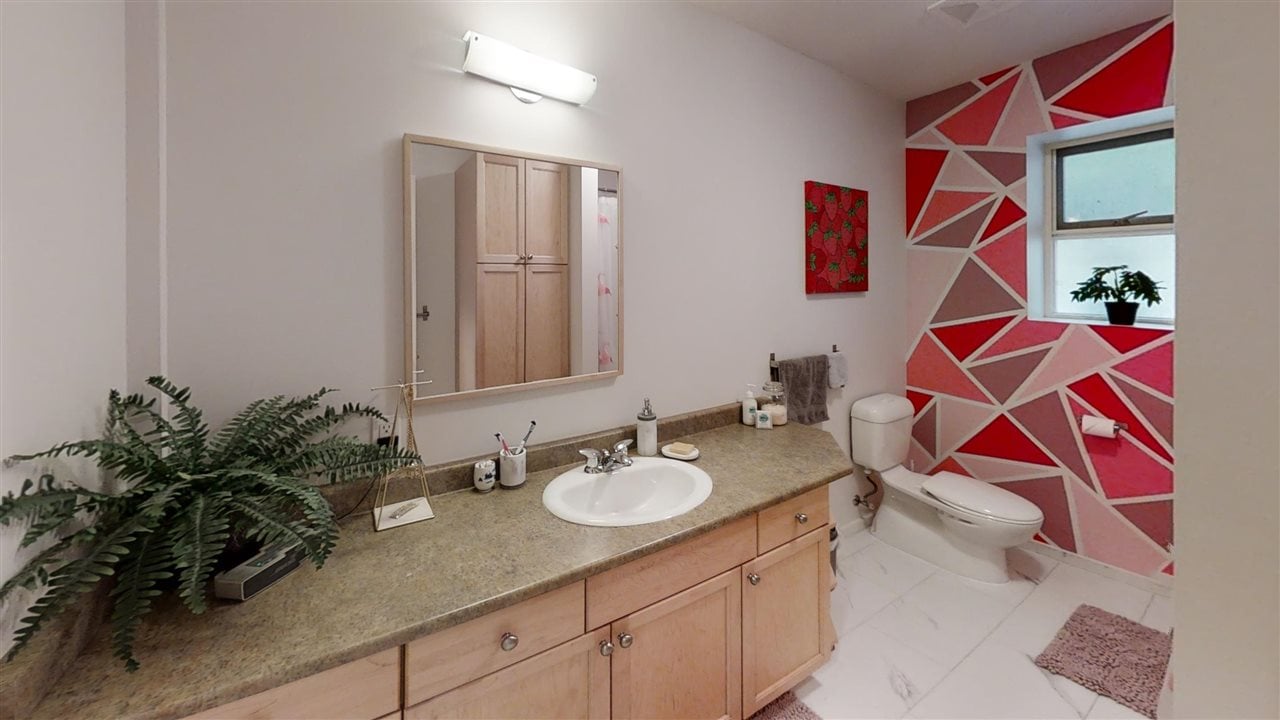 5557 Riley Road, Halfmoon Bay