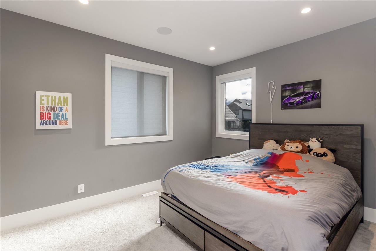 40889 The Cres Cres