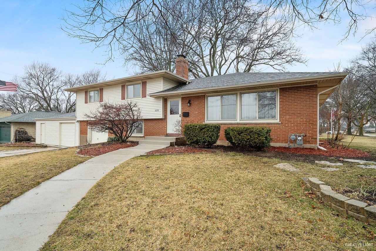 1170 Demmond St