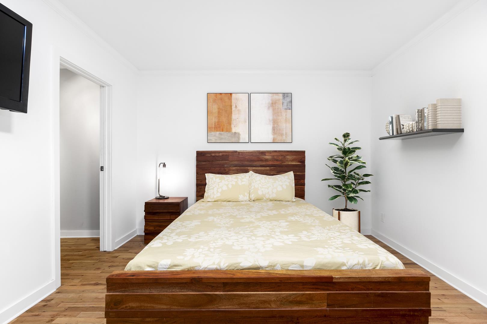 49 East 12th Street, Apt 3-E