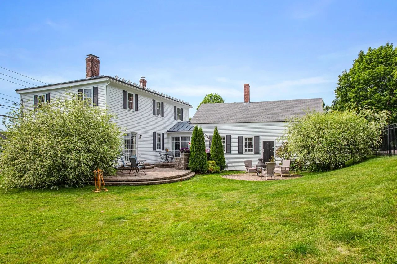 Home for Sale – 76 Bristol Road, Damariscotta, ME – $575,000