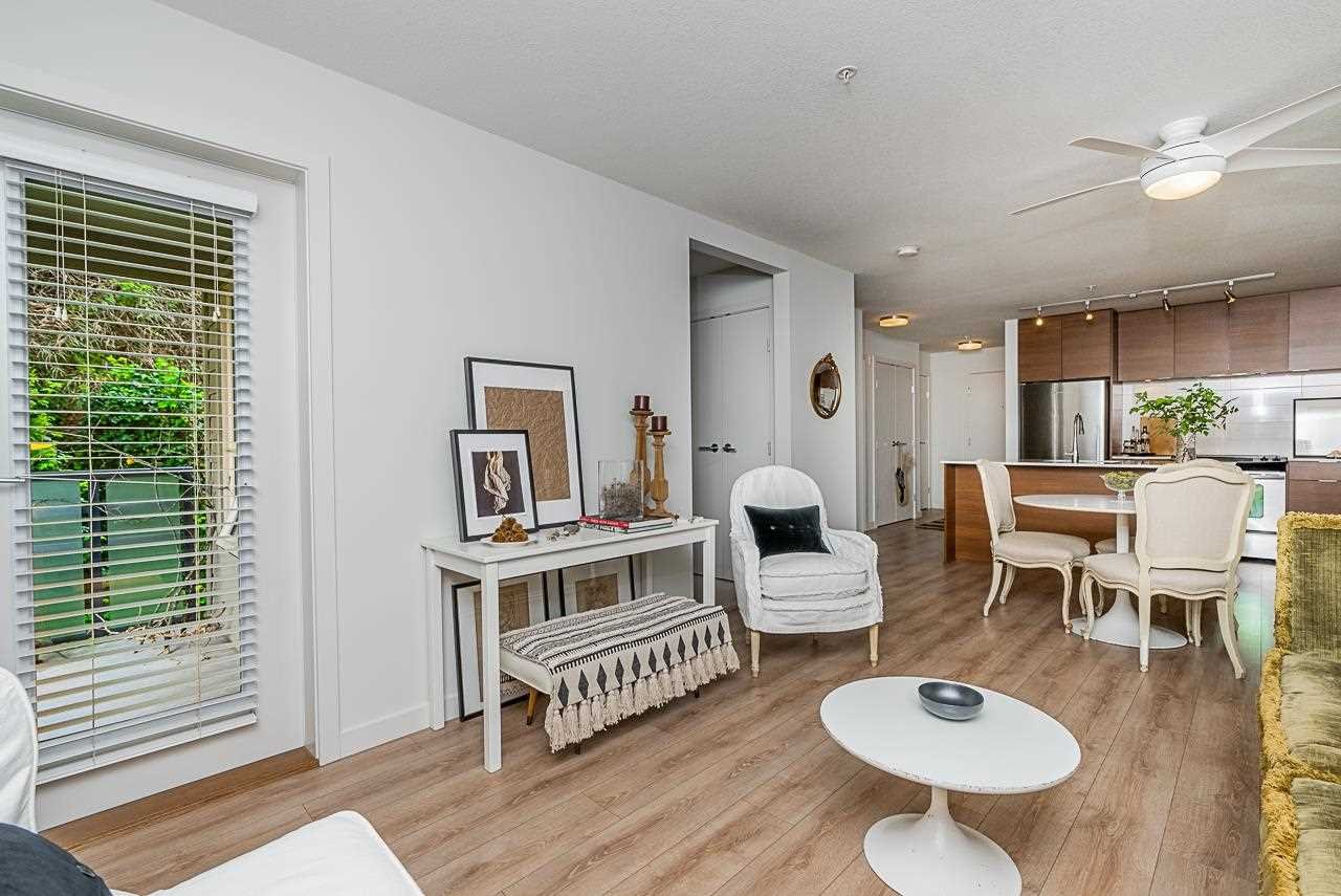 312-1677 Lloyd Ave
