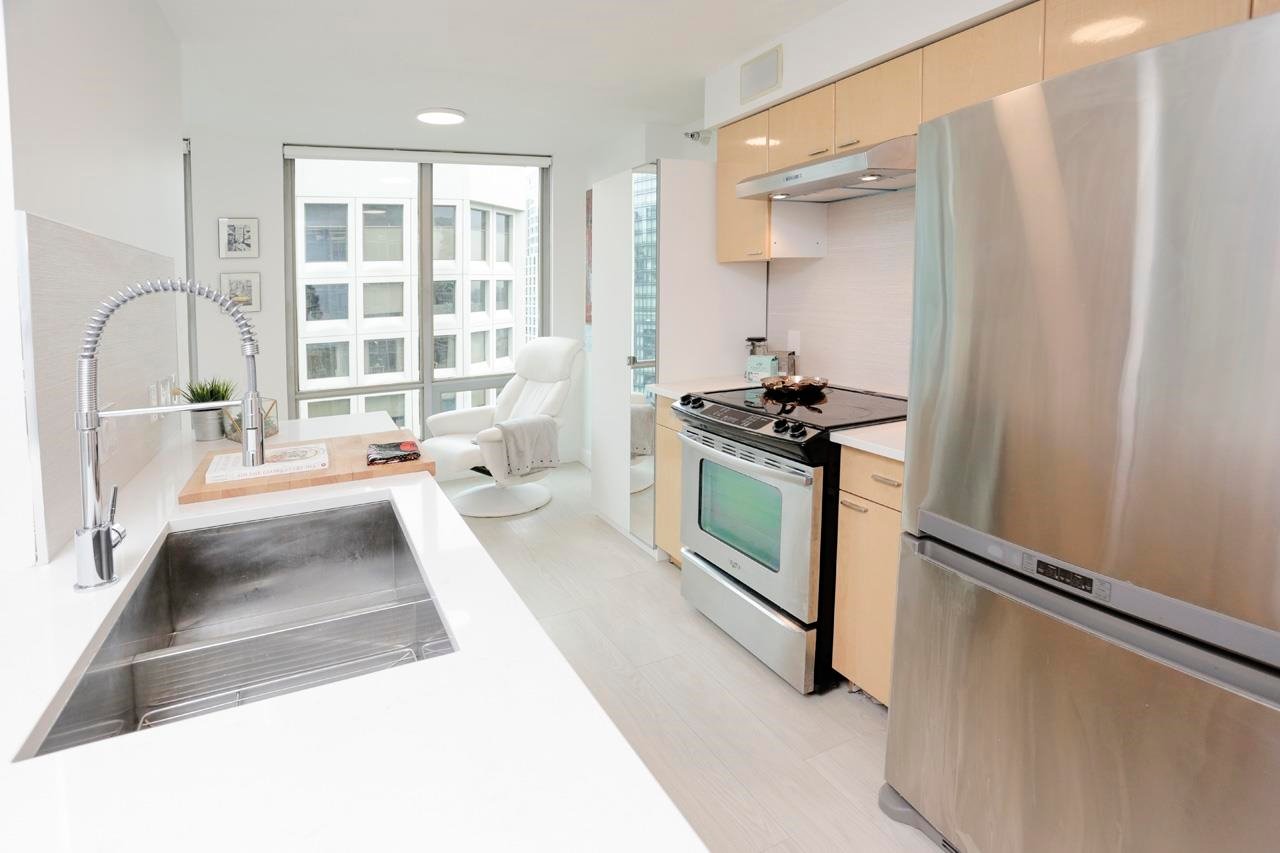 2505-1200 W Georgia St