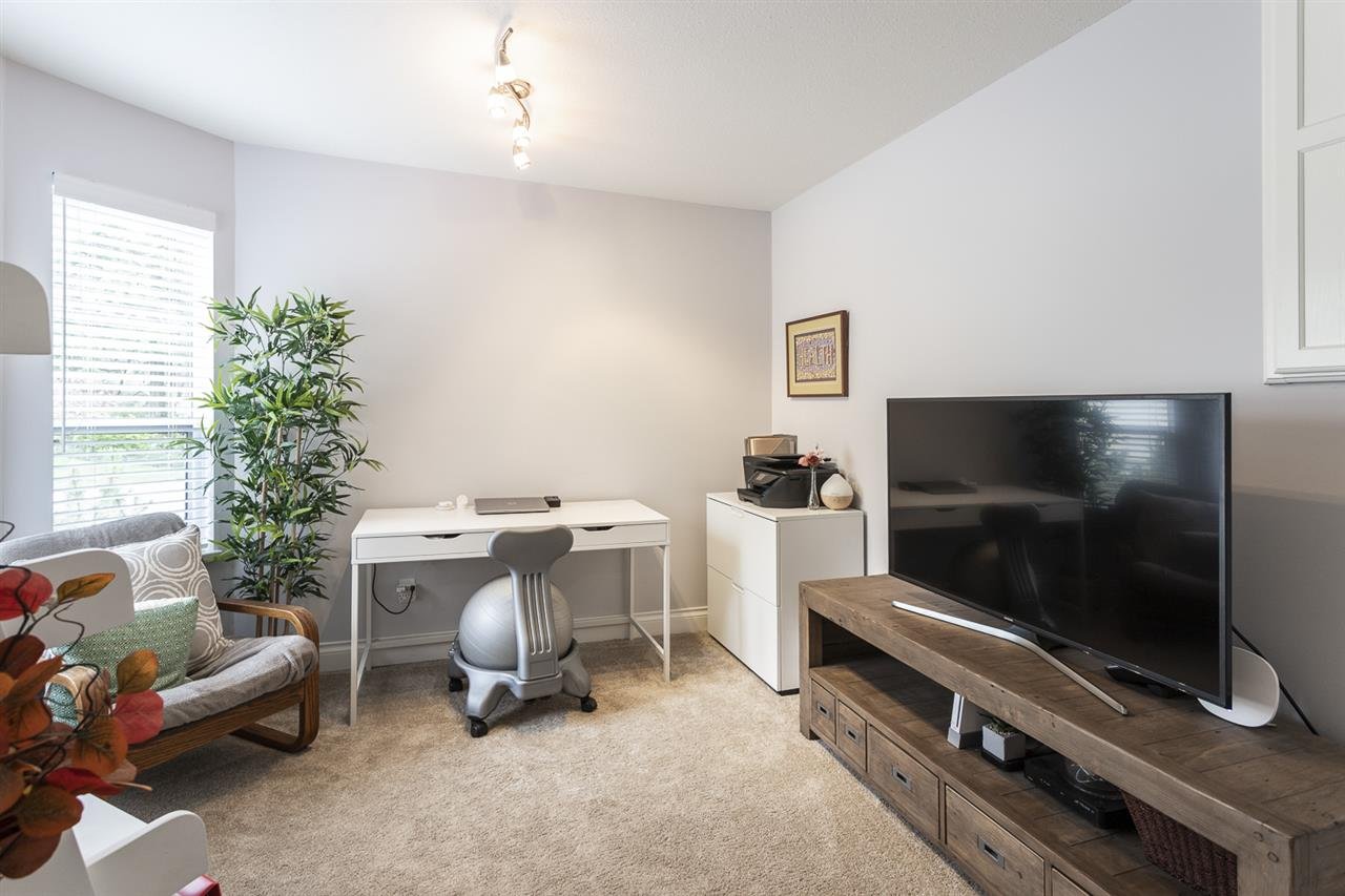14-101 Parkside Dr