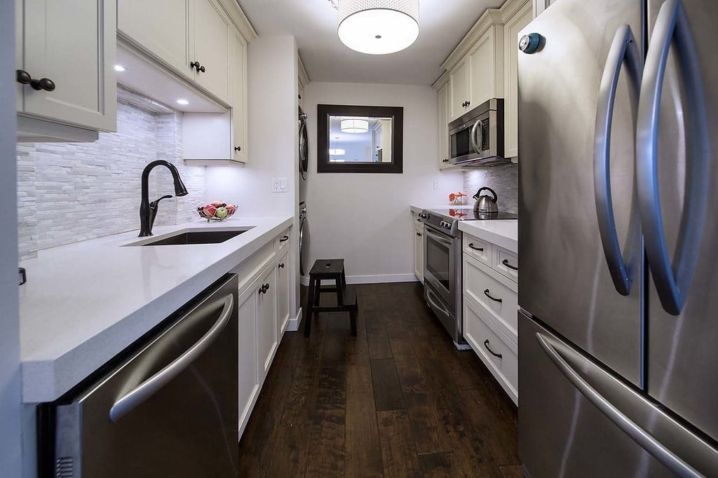 302-2445 W 3rd Avenue, Vancouver