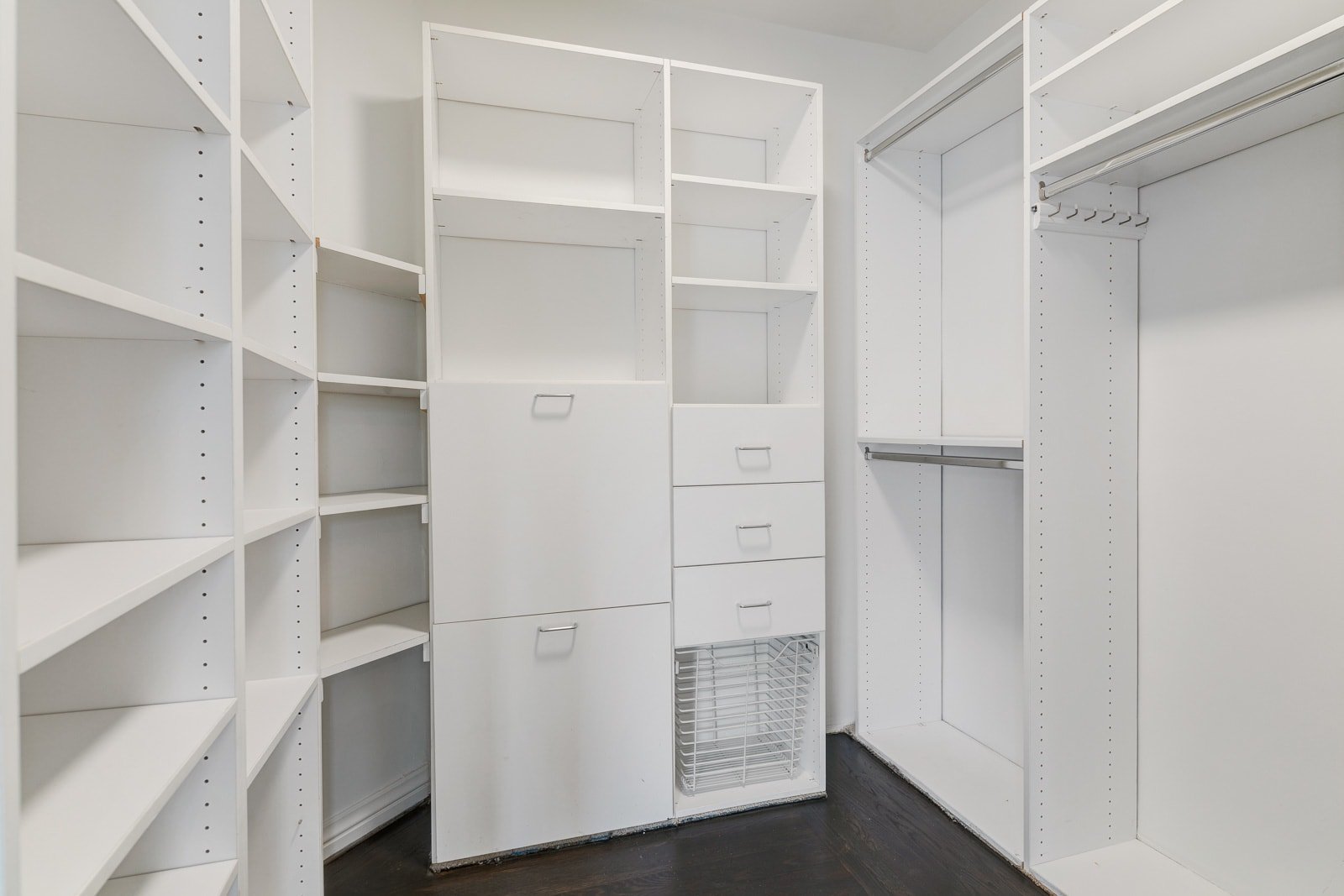 2257 Beach