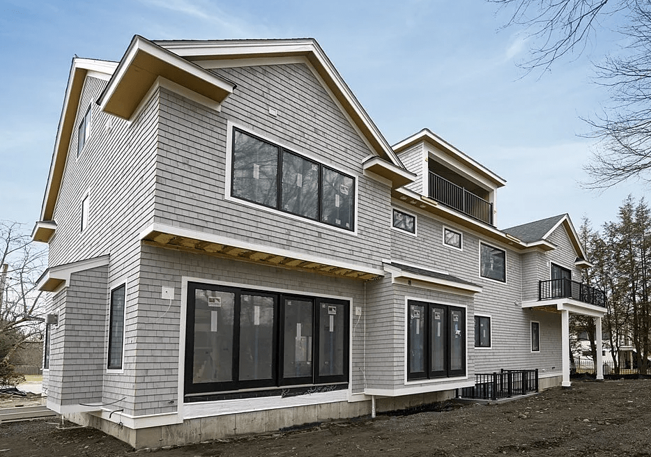 240 Old Farm Rd