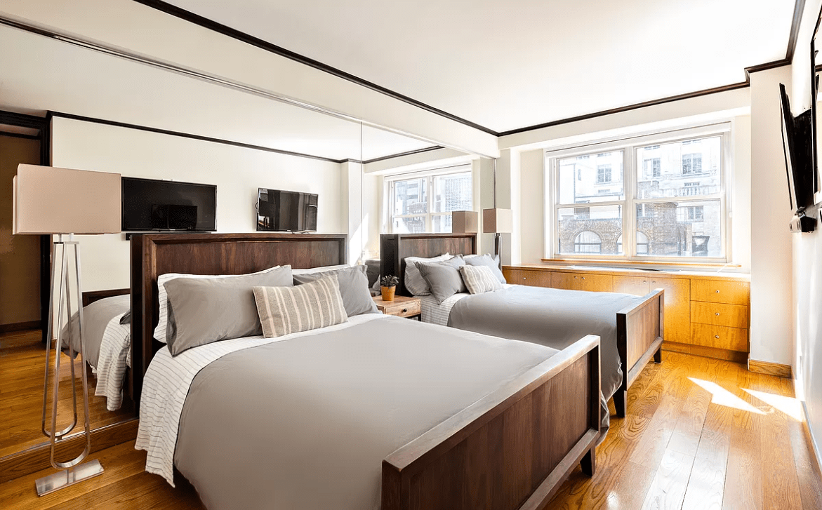 116 Central Park South, #16N