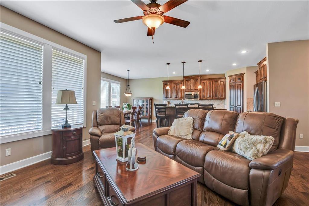 25980 W 143rd Place