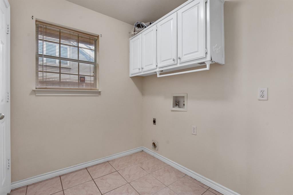 1417 Deer Trail