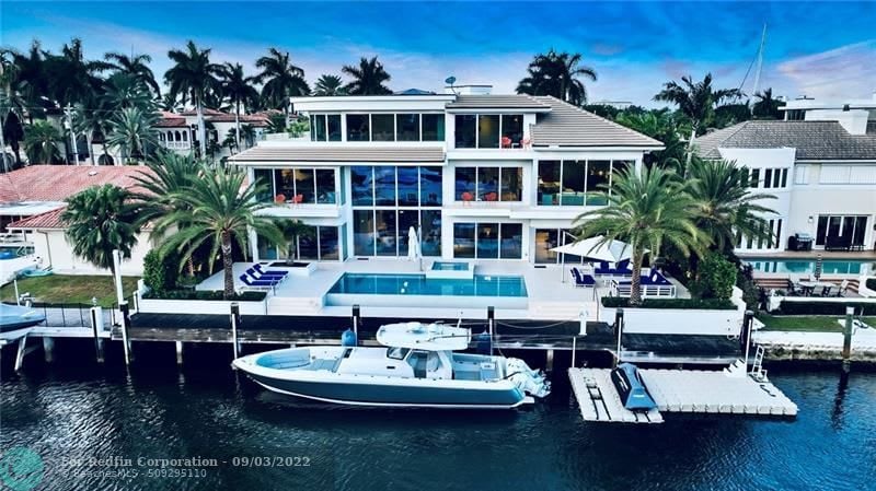 14 Isla Bahia Dr