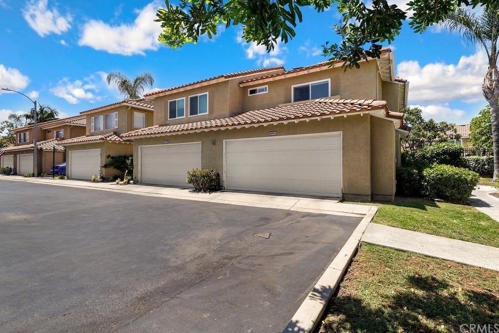 26901 Poppy Pl