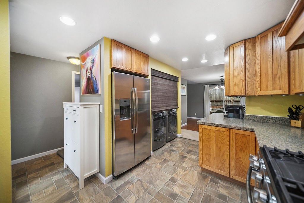 9205 Morning Side Drive NW
