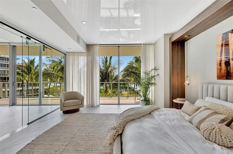 2200 N Ocean Blvd: Unit S303