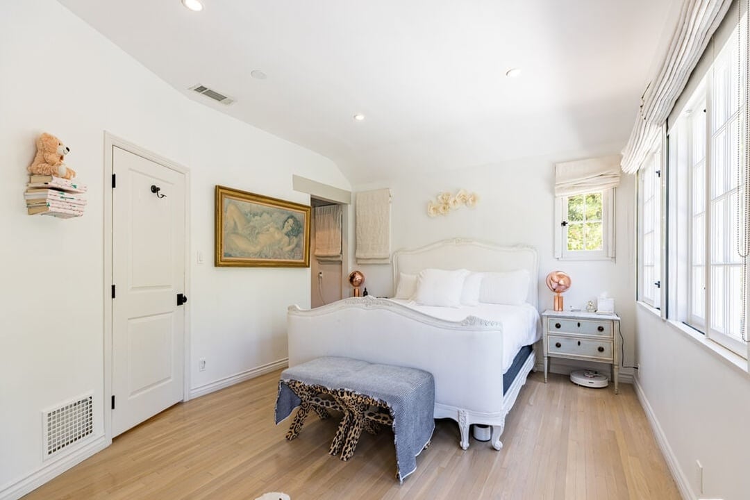 Pinnacle Estate, Wonderland Ave, 90046