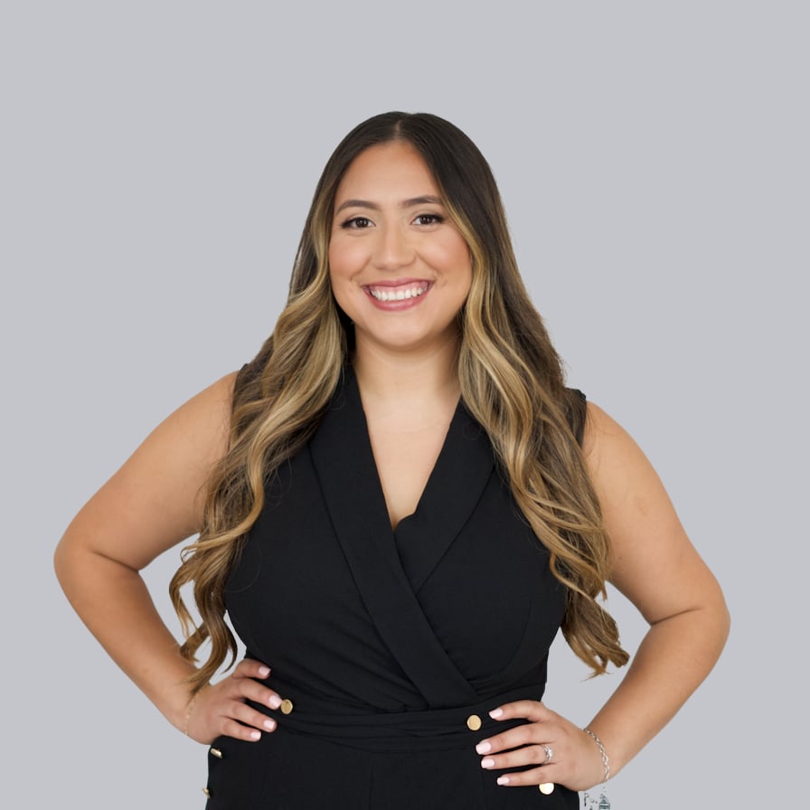 Arlette Porta Dallas, TX Real Estate Agent Headshot