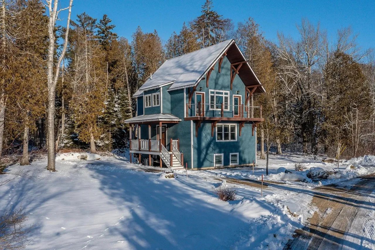 New Listing! 35 Soaring Eagle Point Road, Northport, ME 04849 – $695,000