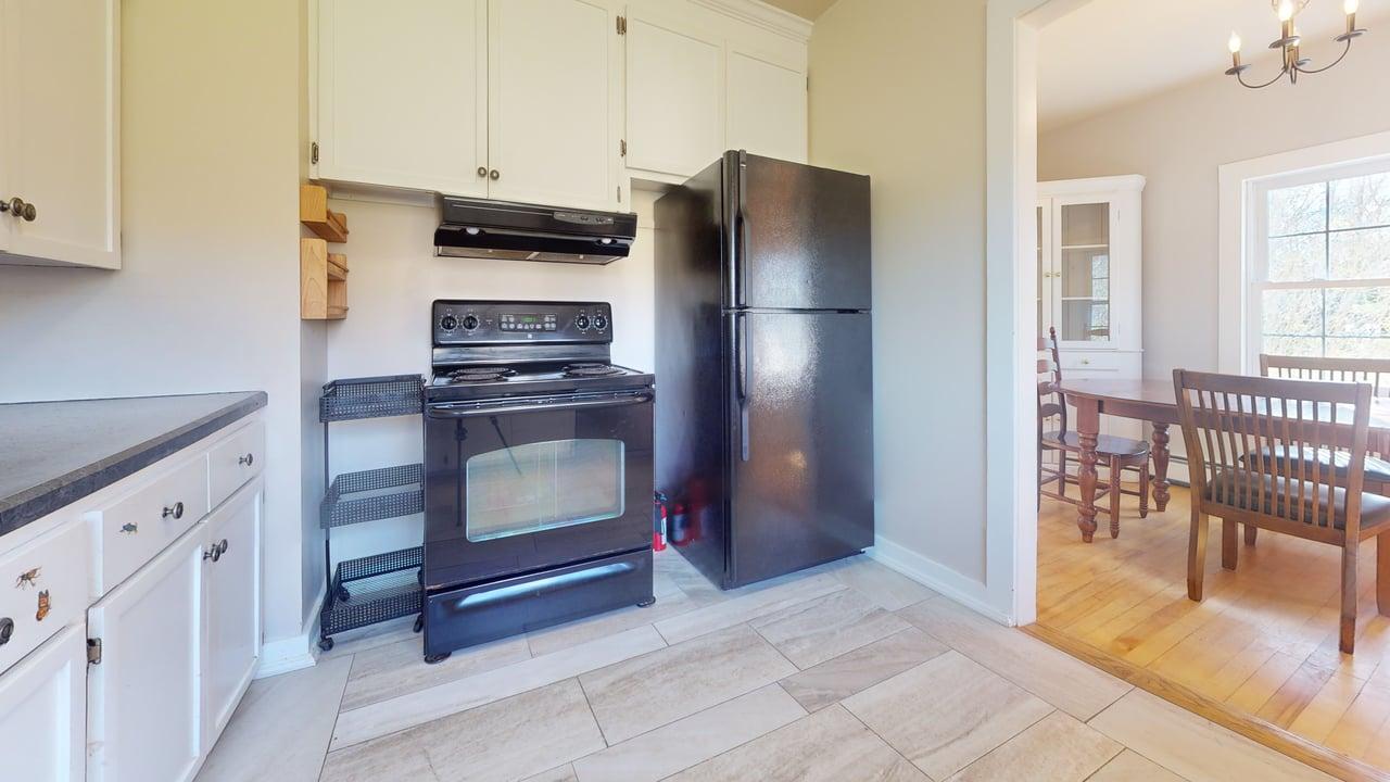 4 BR Rental Available