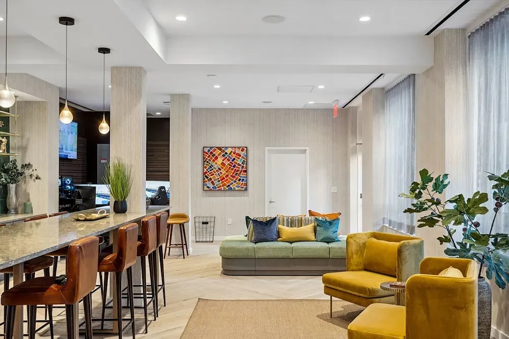 500 2nd Ave #11B
