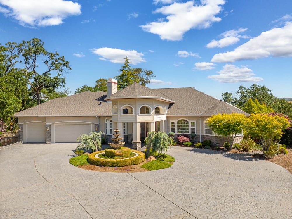 4588 Bennett Valley Rd