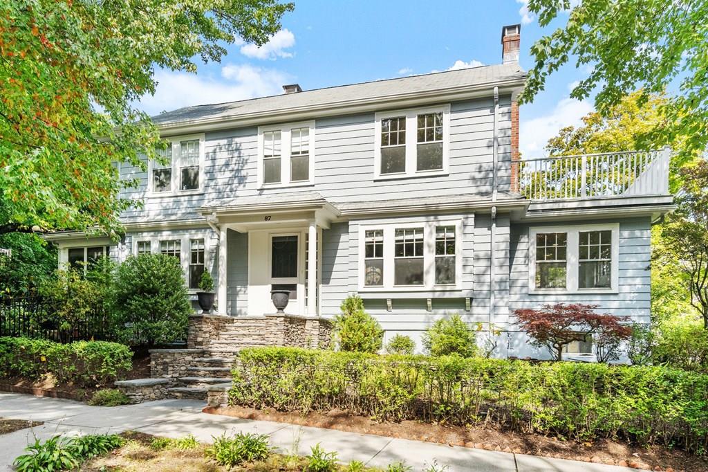 87 Gardner Rd