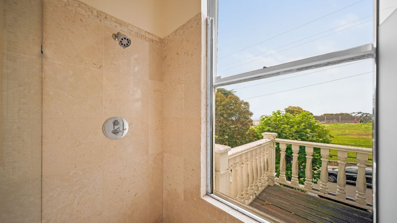 2546 Jackson Street San Francisco, CA 94115