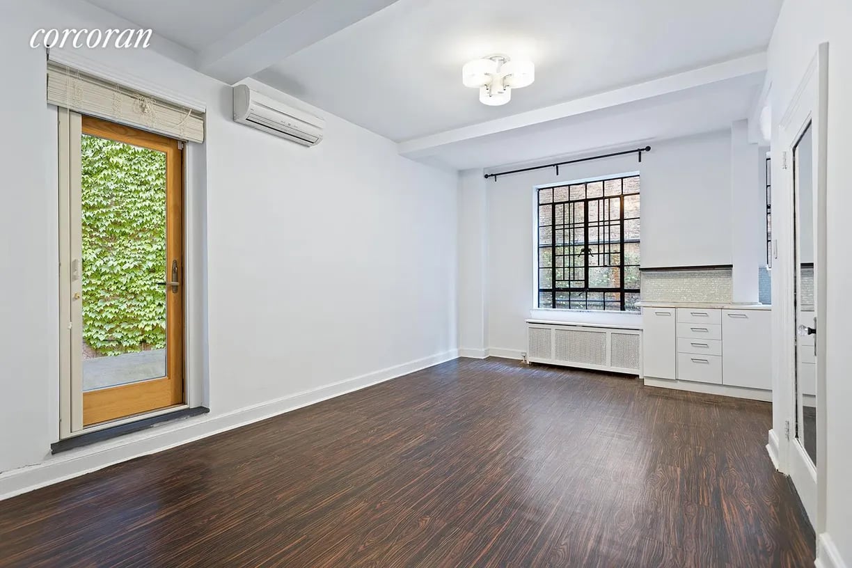 140 E 40th St Apt 1E