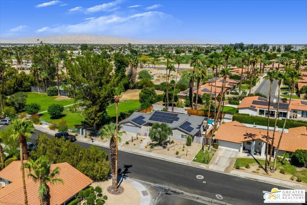 1240 S Beverly Dr