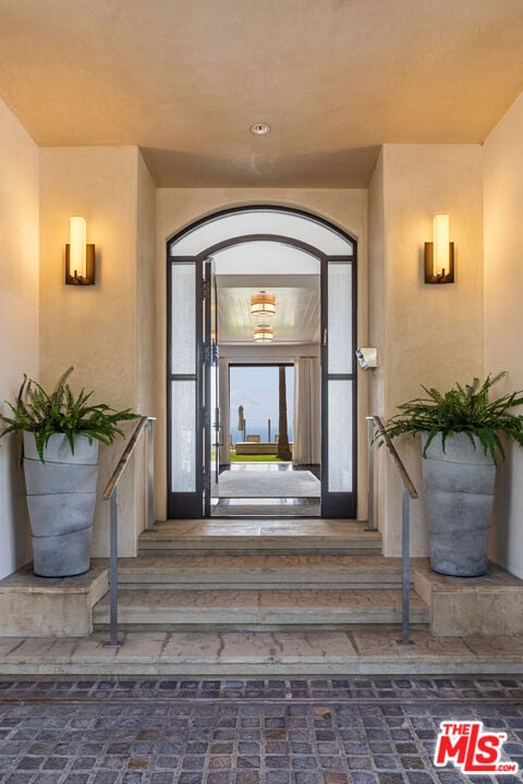 Coronet Pavilion, Pacific Coast Hwy, 90265