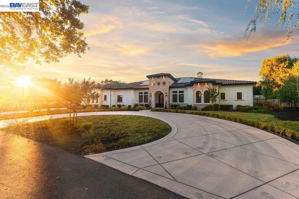 19 Mitchell Way, Danville