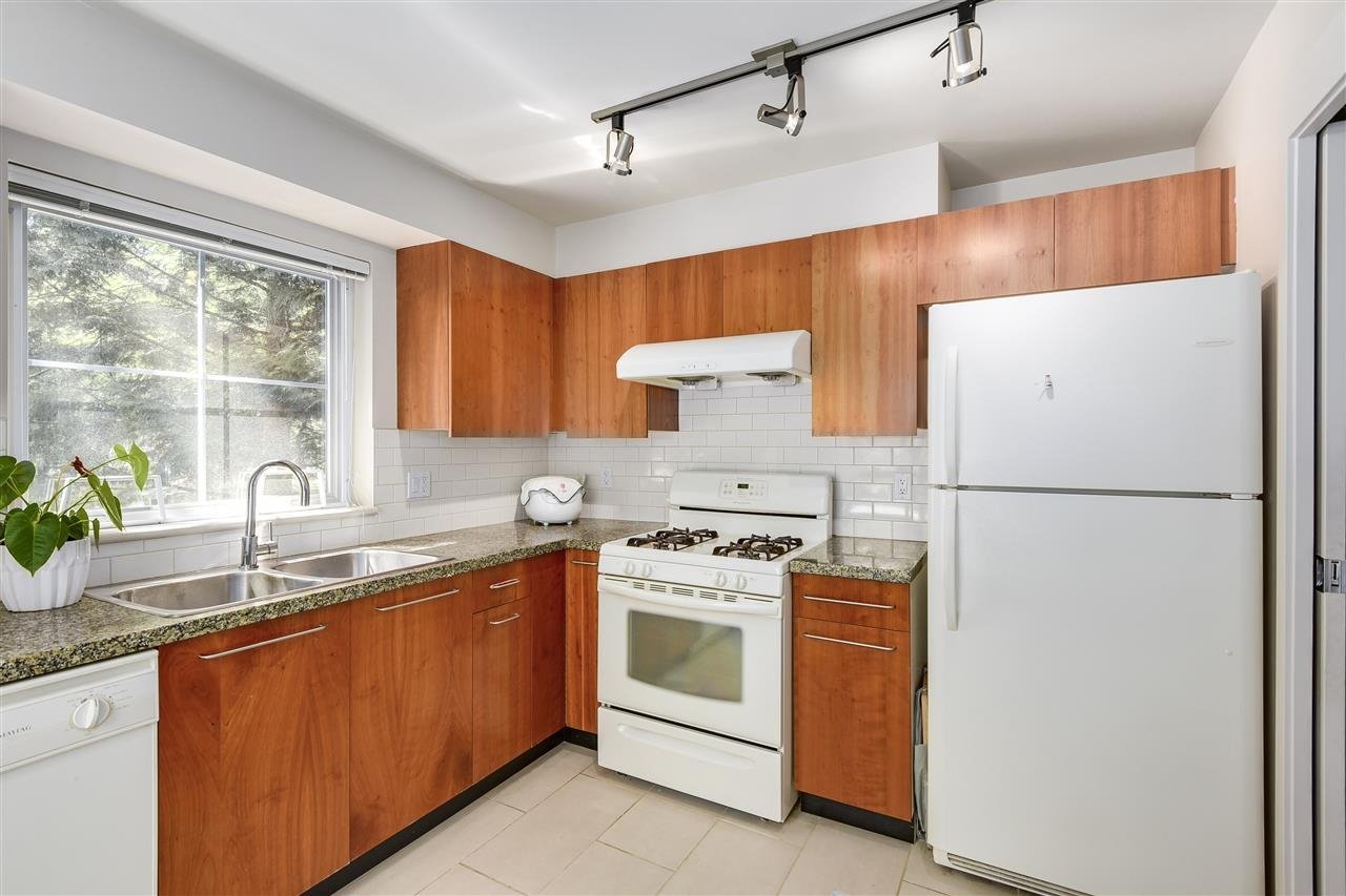 207-8060 Jones Rd
