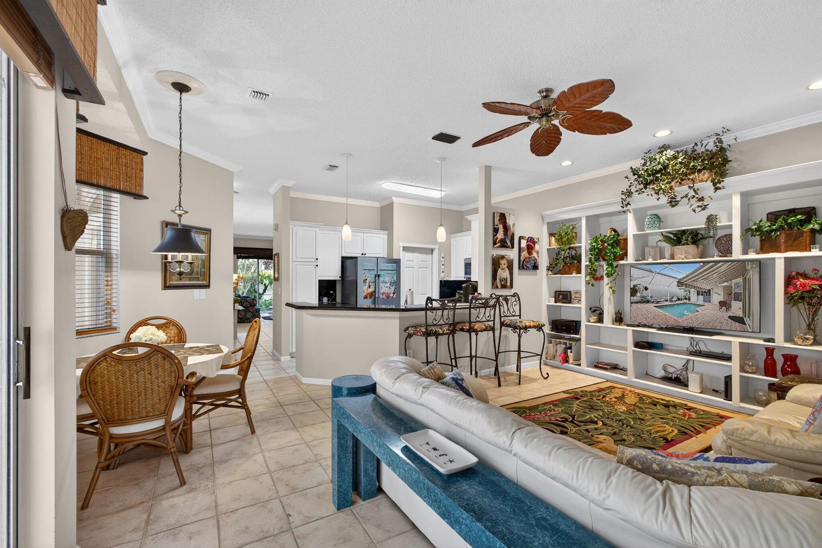 2085 Chagall Circle