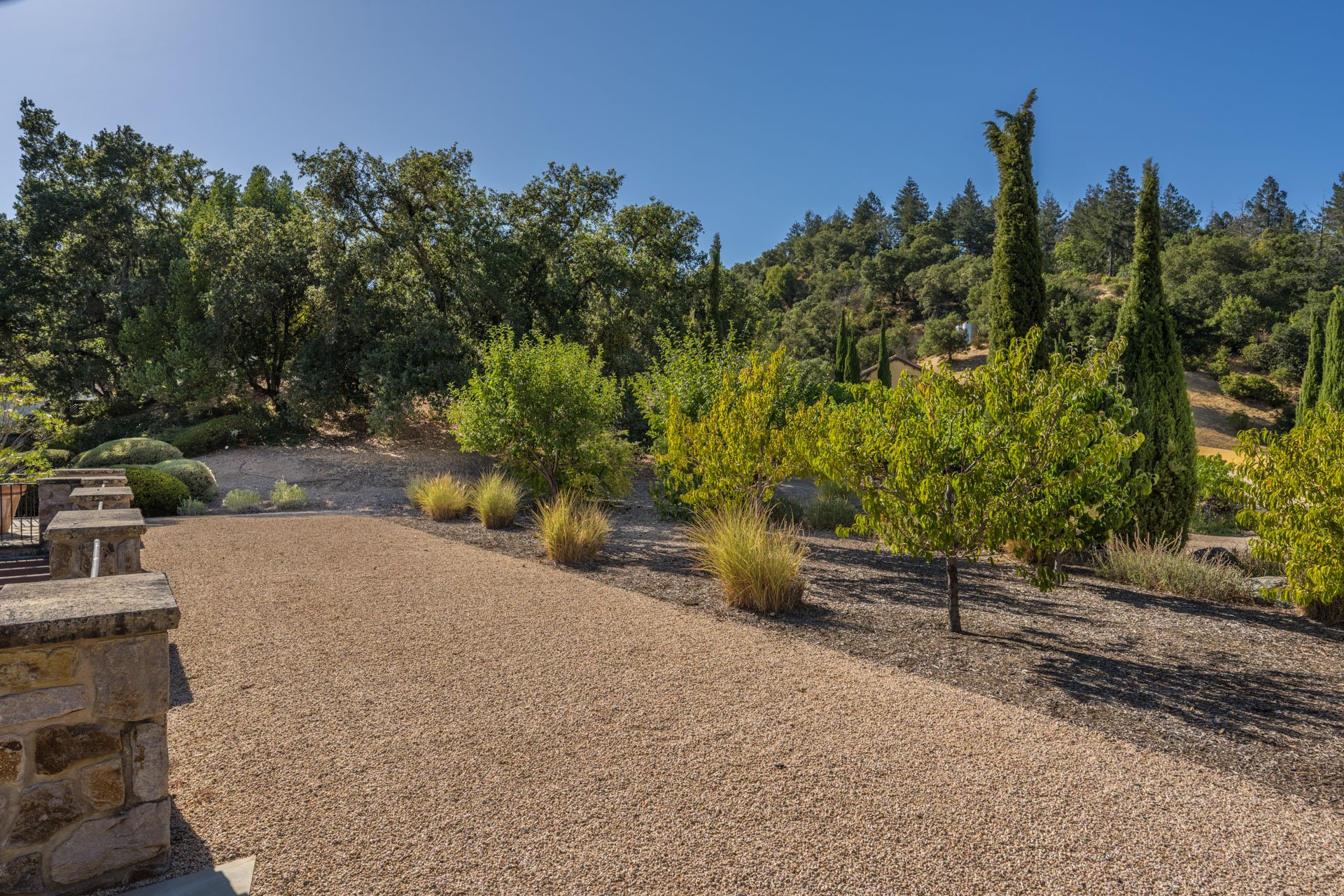 Oakville Vineyard Estate