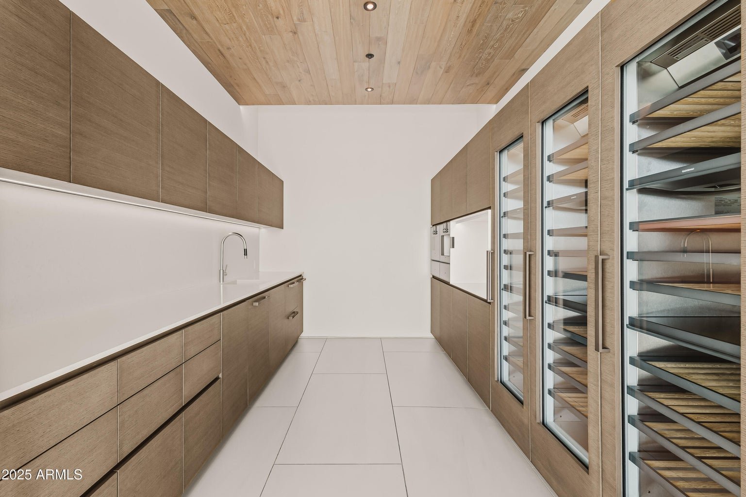 4301 E UPPER RIDGE Way