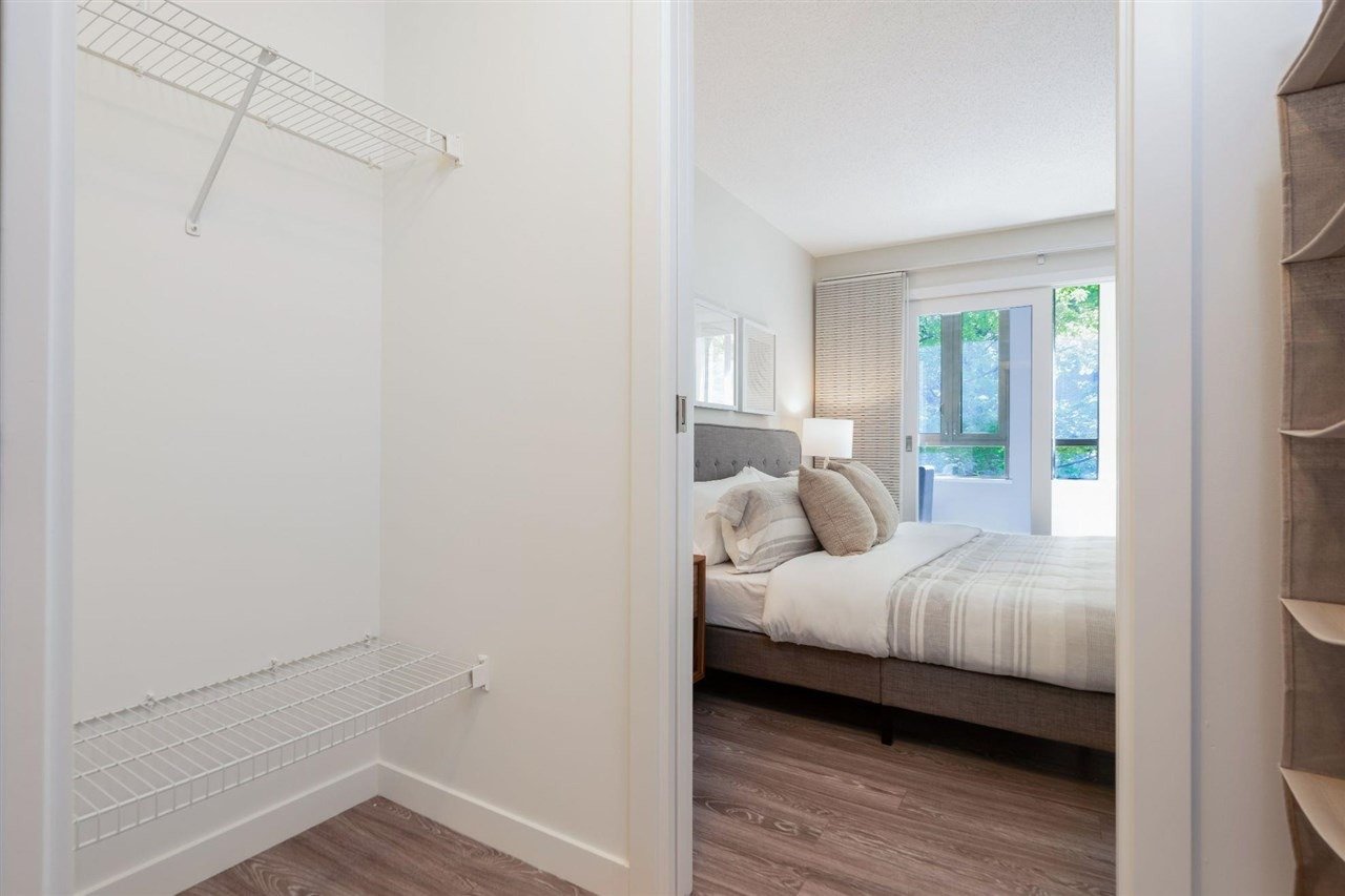 977 Mainland Street, #306