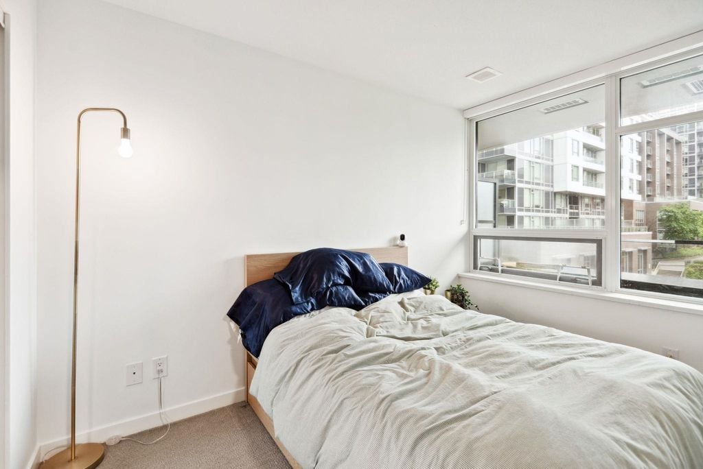 5470 Ormidale St, #518